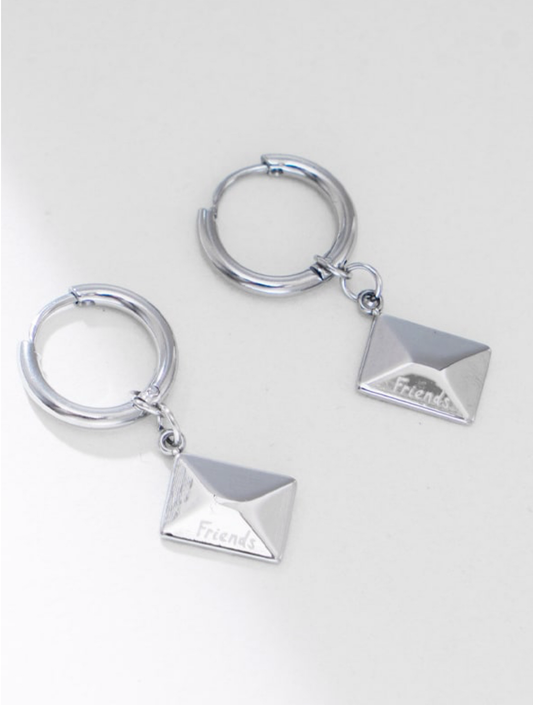 Bestie Envelope Hoops