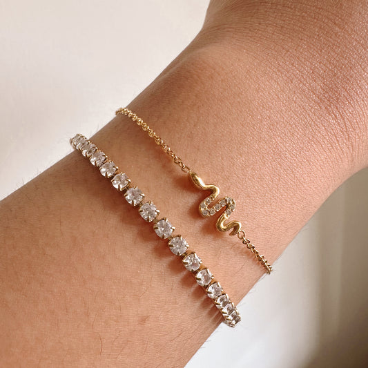 Serpentine bracelet